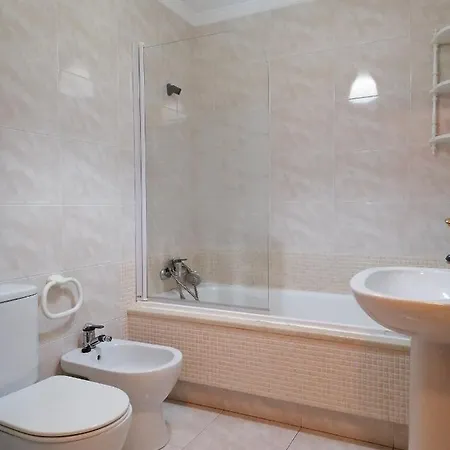 Apartamento Combarro アパート コンバーロ